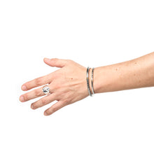 画像をギャラリービューアに読み込む, RING 944 Hammered