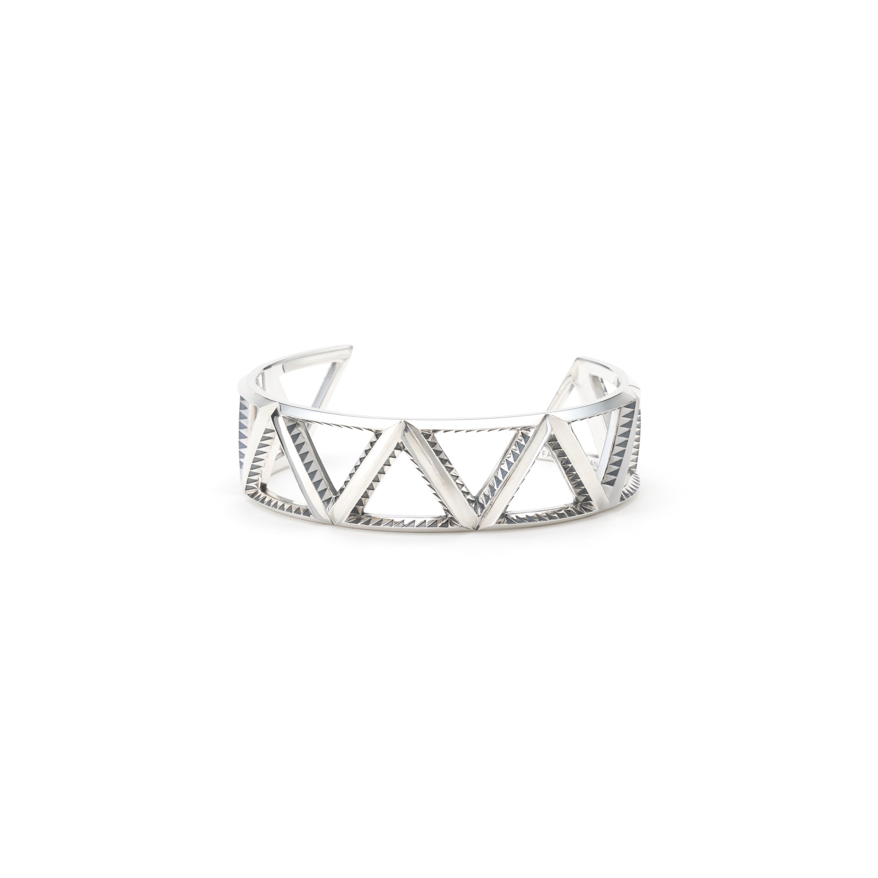 BANGLE 903