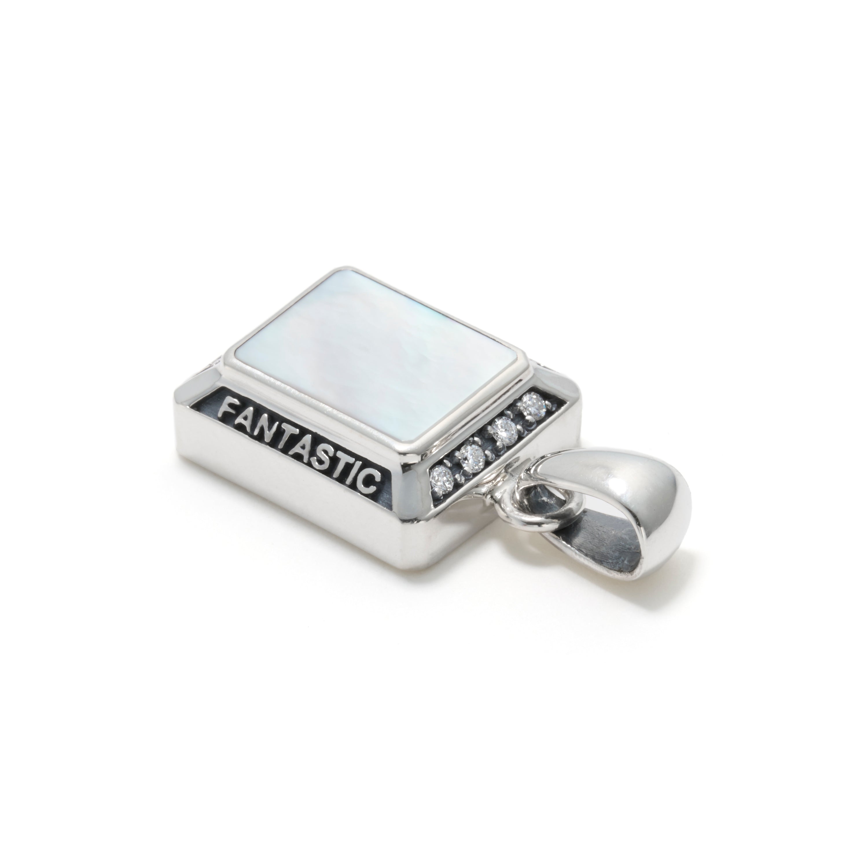 TOP 973 White butterfly shell