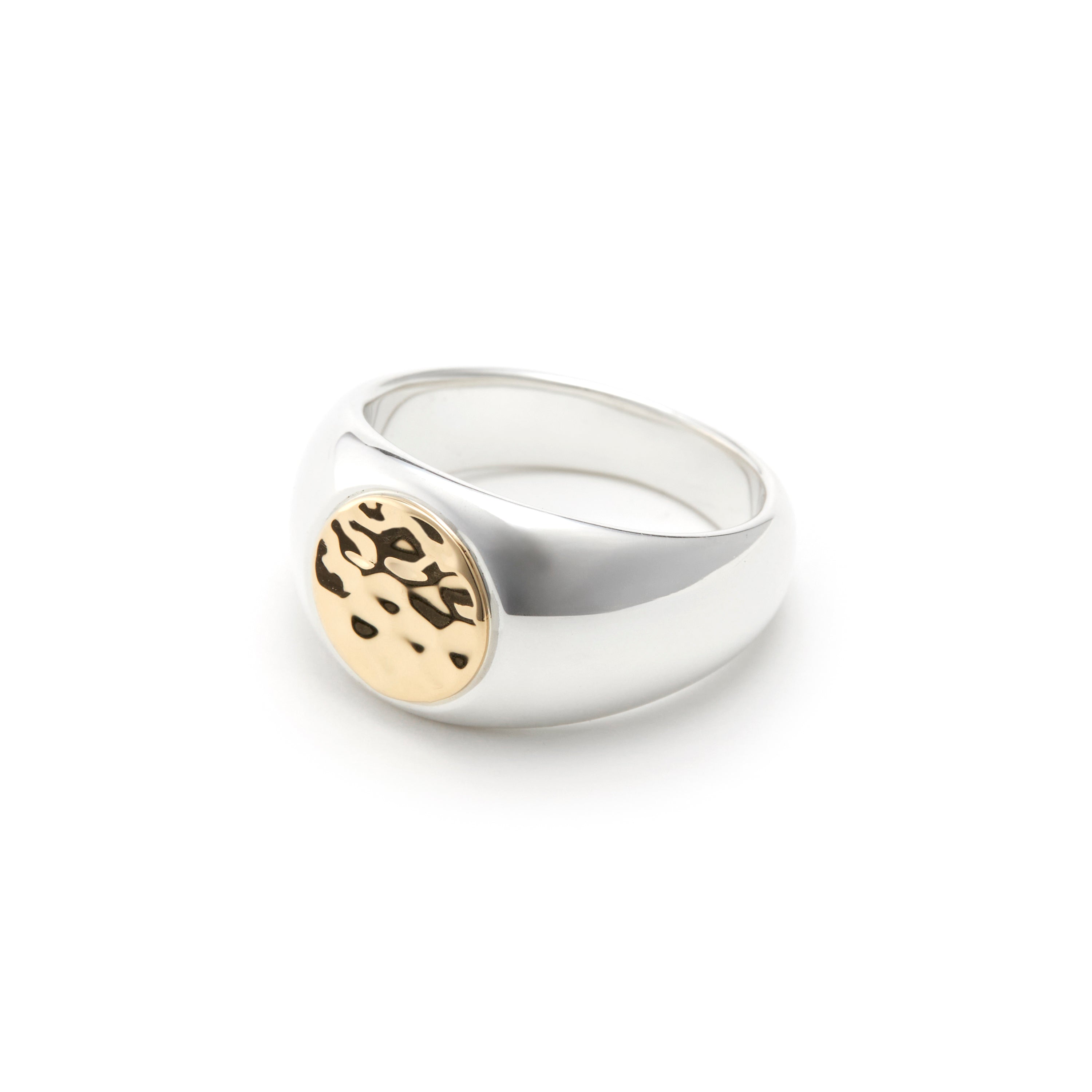 RING 741 Gold Hammered