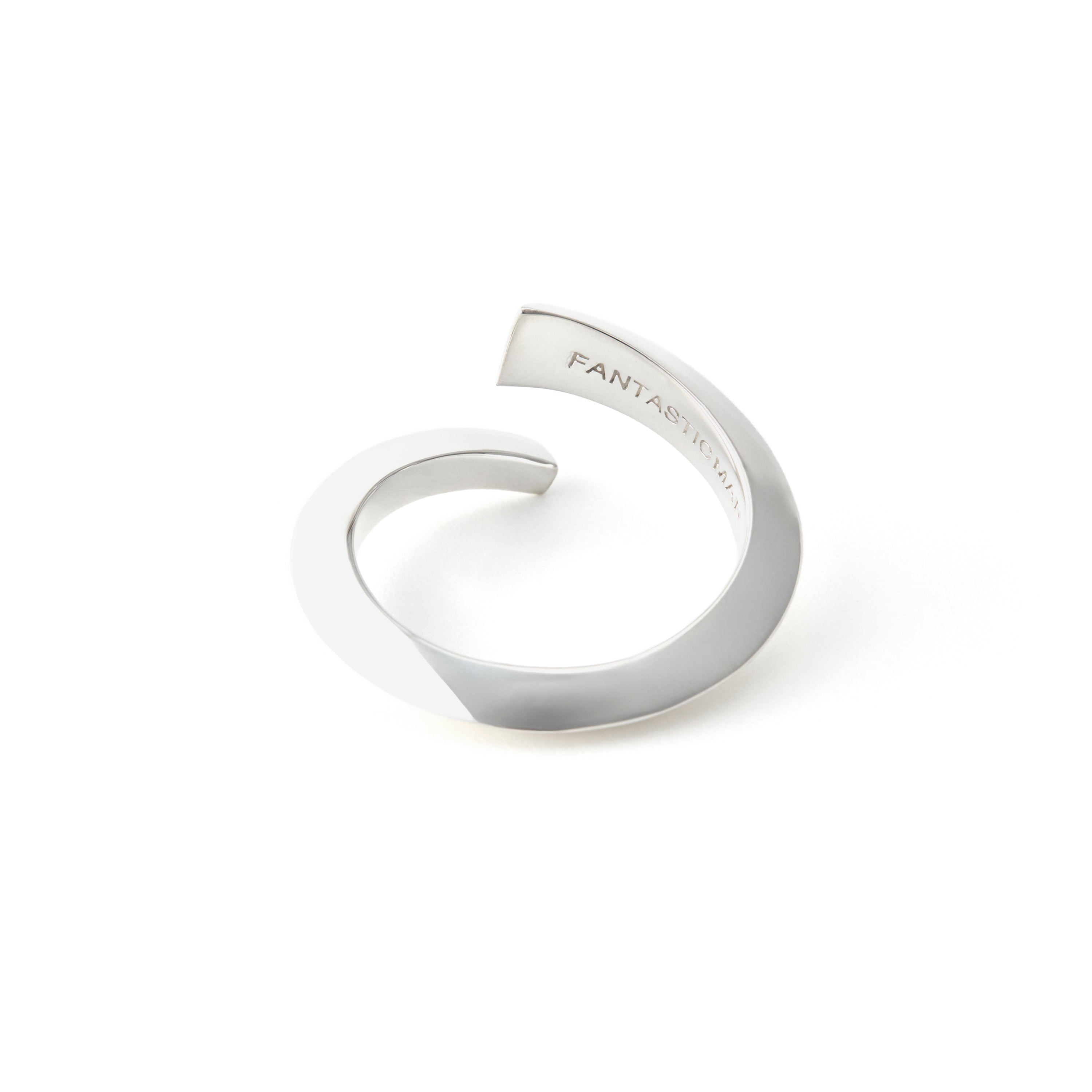 RING 1046
