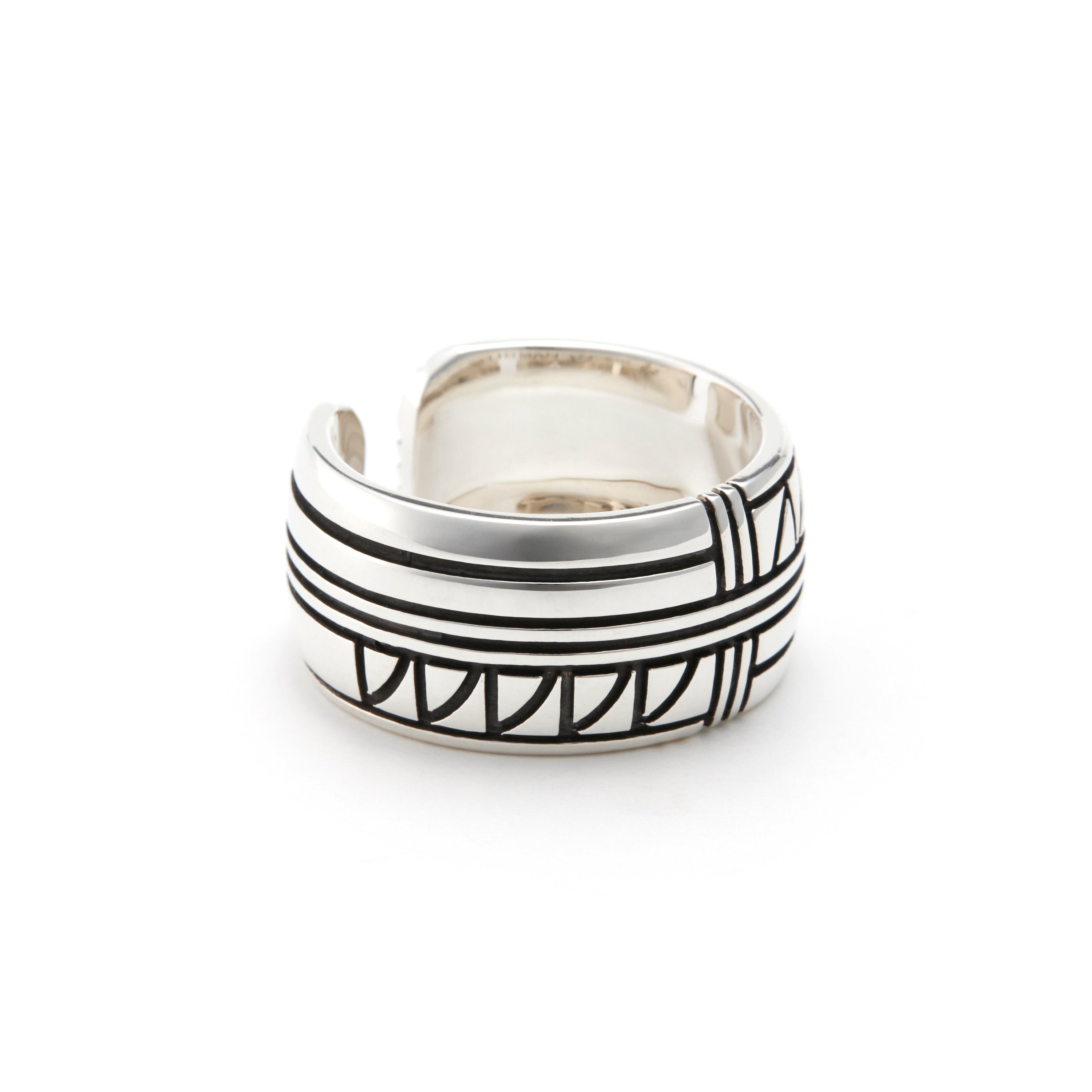 RING 750