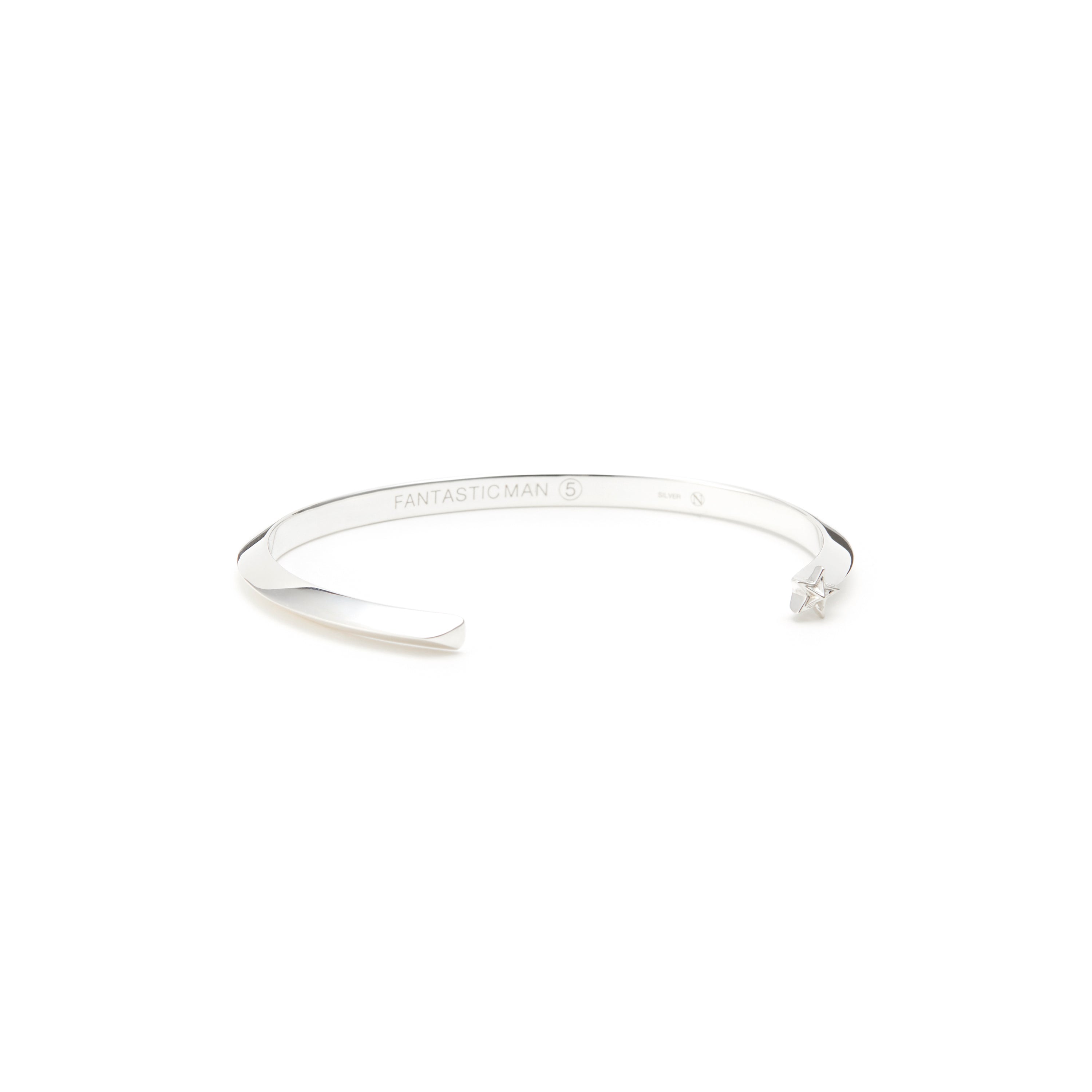 FANTASTIC MAN BANGLE 518