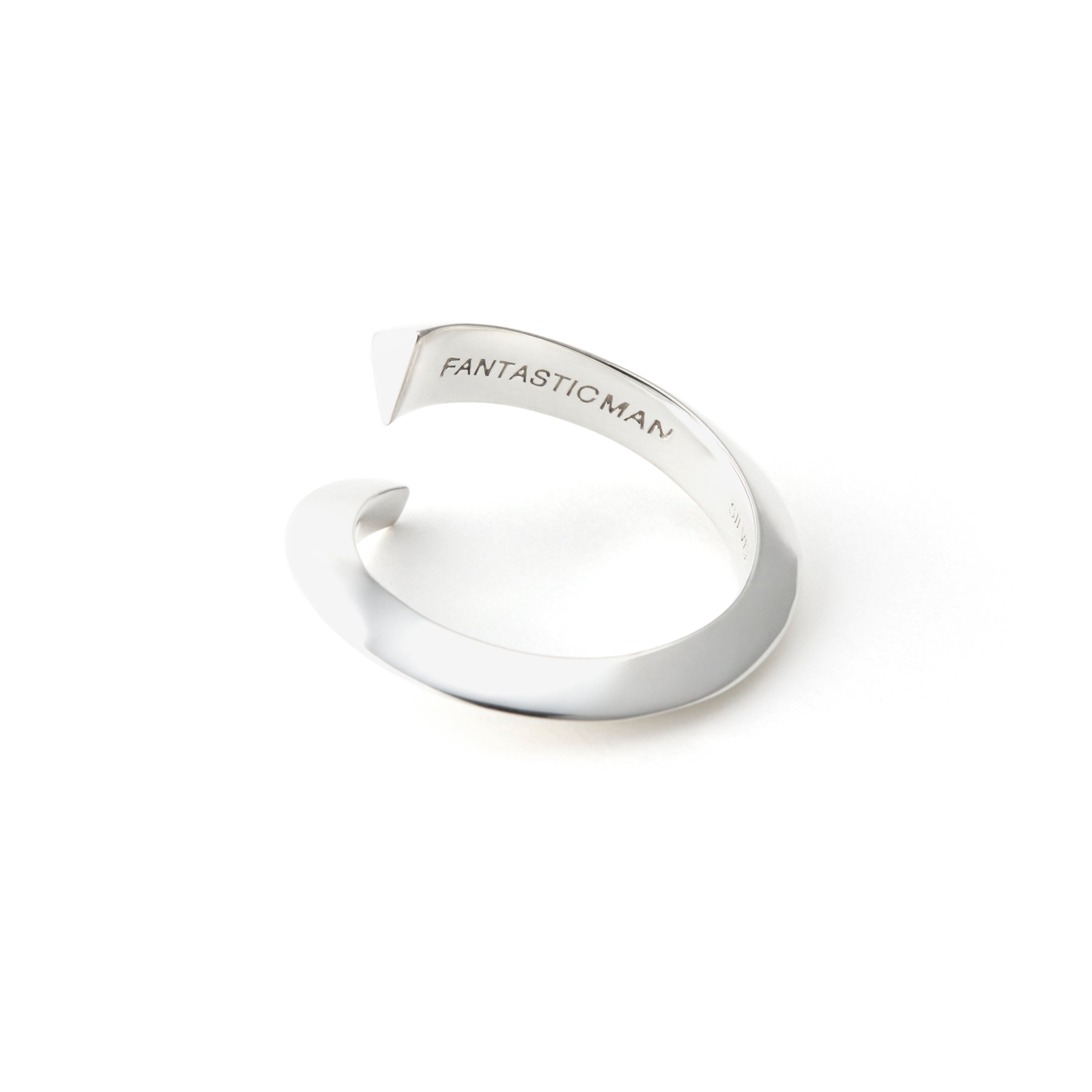 RING 1046