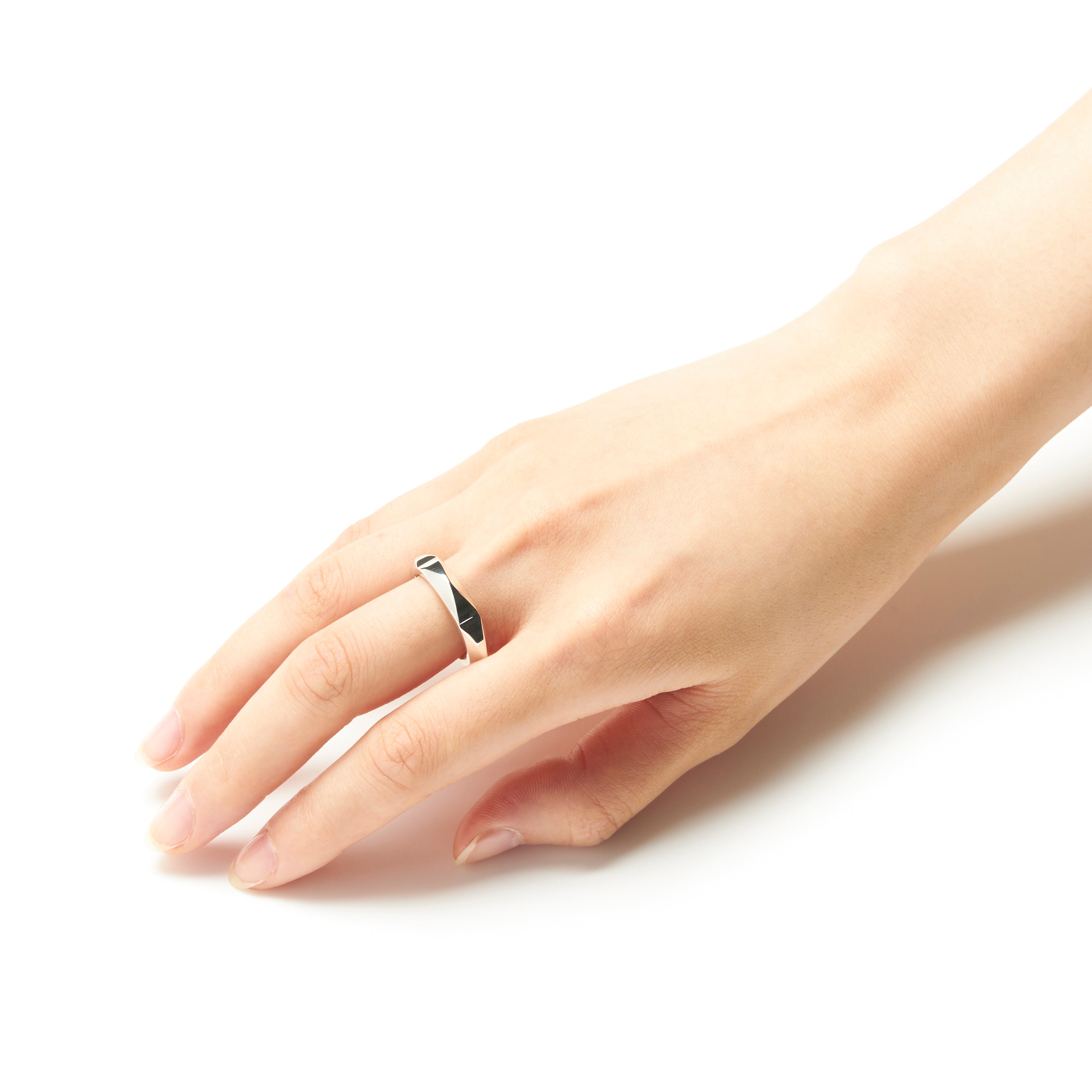 @*5様 25%OFF!新品未使用FANTASTIC MAN 646リング定価2 FANTASTIC MAN RING 645