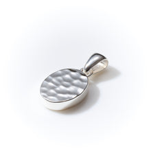 画像をギャラリービューアに読み込む, NECKLACE TOP 974 Hammered
