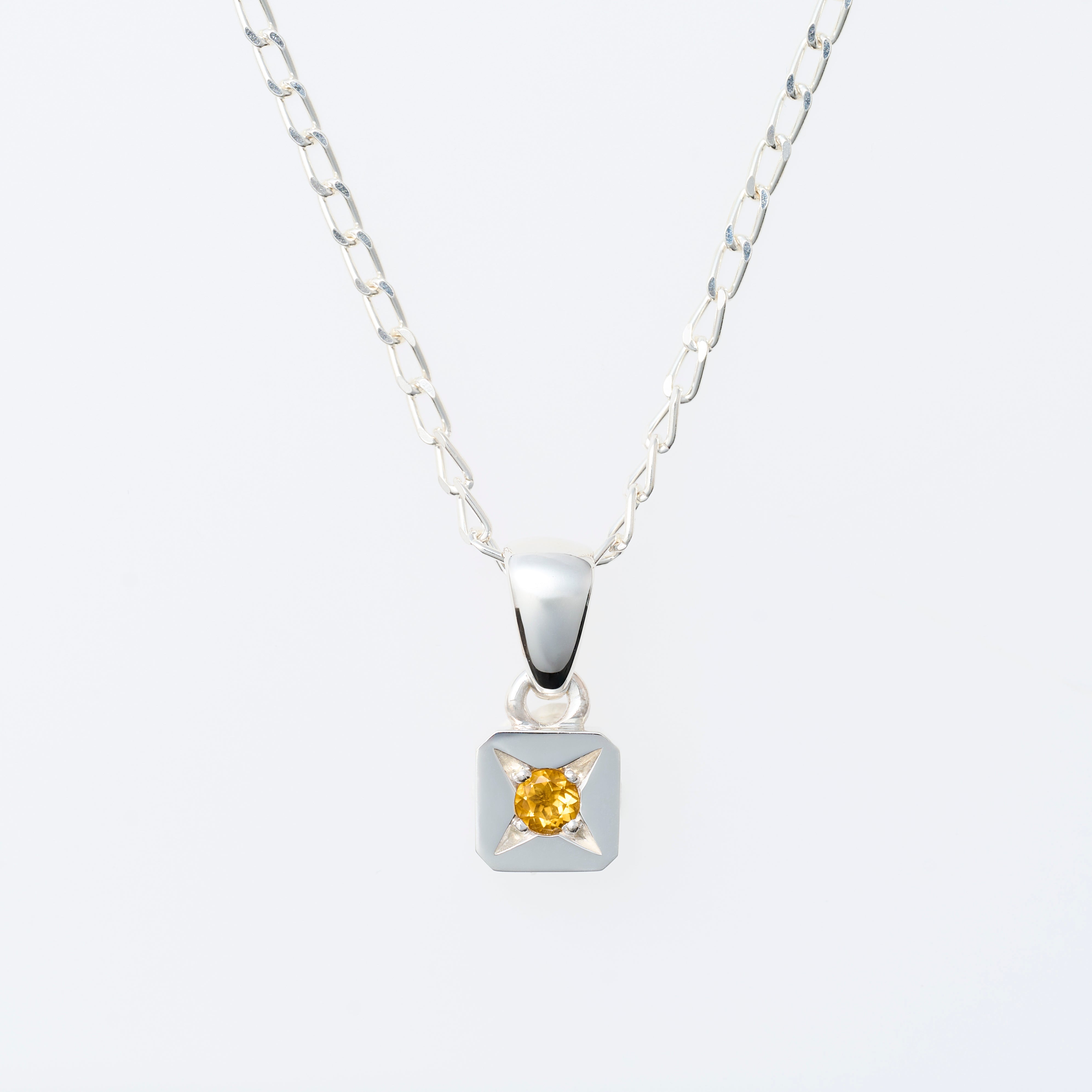 #カラーストーン_CITRINE  / 11月