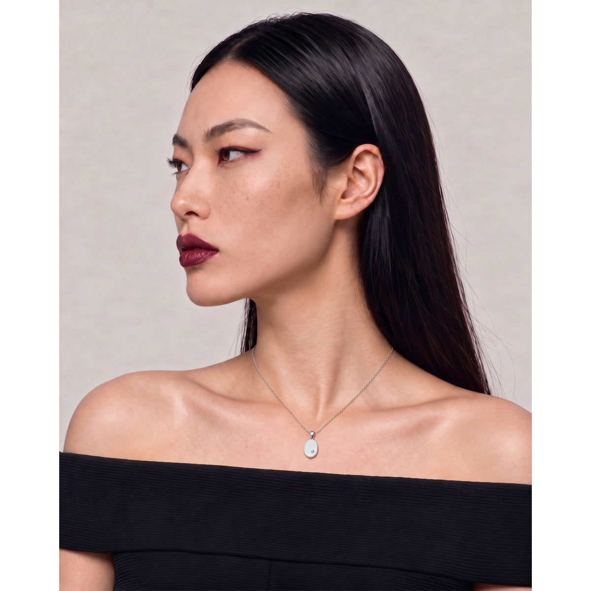 NECKLACE TOP 975